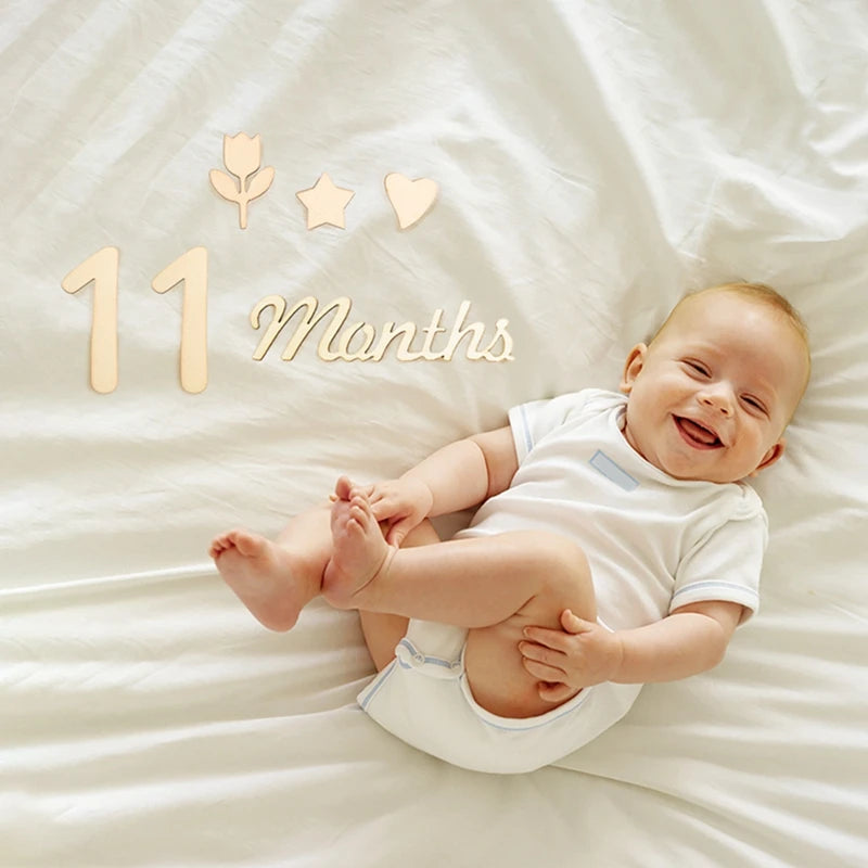 0-12 Baby Milestone Cards Wooden Photography Milestones Memorial Monthly Commemorativenir Photo Accessories For Newborn Baby